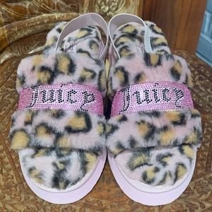 Juicy leopard print slippers. Size 8.